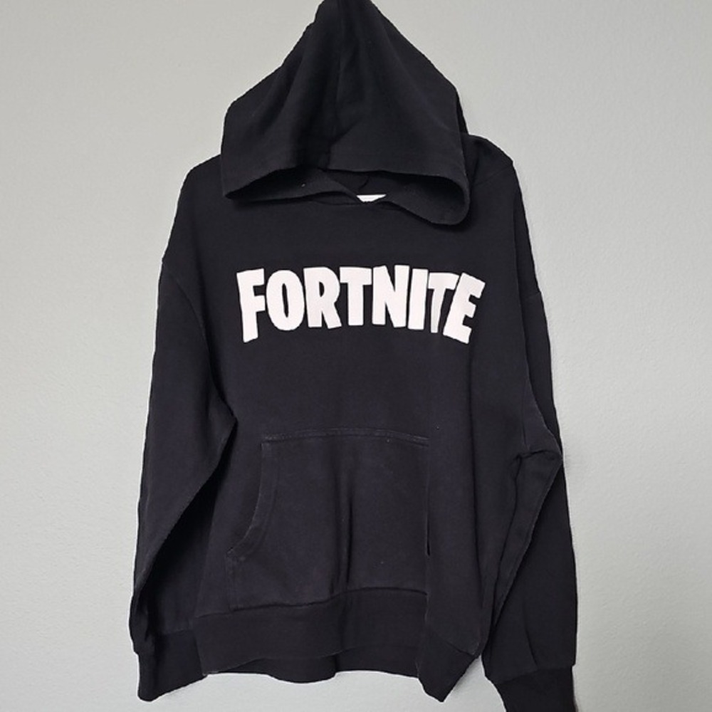 Fortnite Boy's Black Pullover Hoodie Size 8